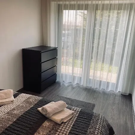 Villa007 *